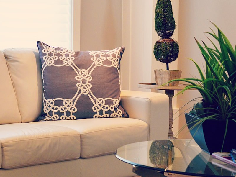 24/08/2017-How to Create a Calming & Cosy Living Room